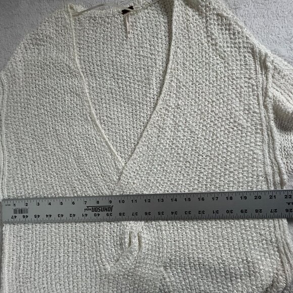 Free People Womens Coco V-Neck Sweater Pullover Size Medium White Knit Textured - Picture 6 of 8
